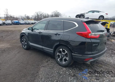 2018 Honda Cr-V Touring z USA, uszkodzony, nr VIN 2HKRW2H90JH626785